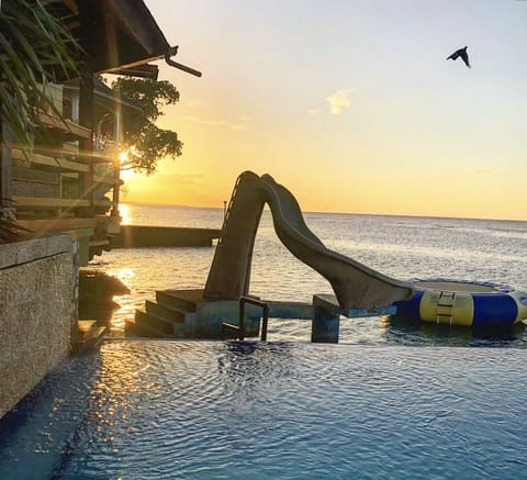 Outdoor pool, an infinity pool