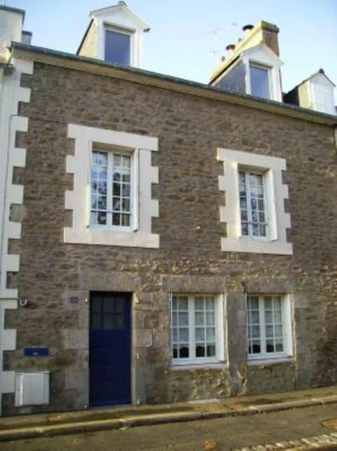 Facade
in our 'beloved' side Street