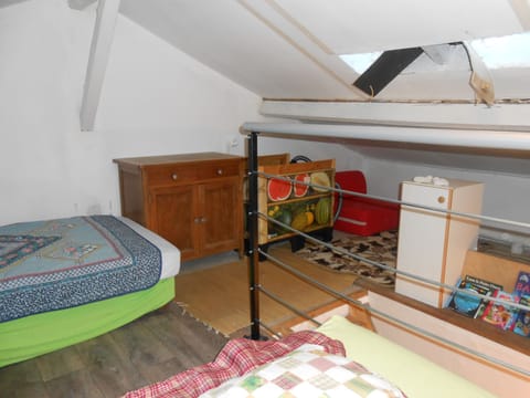 1 bedroom, WiFi, bed sheets, wheelchair access