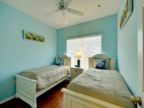 3 bedrooms, iron/ironing board, travel crib, free WiFi