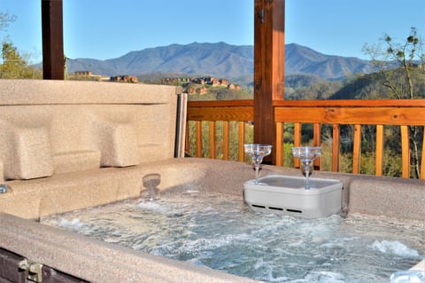 LED Hot Tub with spectacular Mt LeConte view!