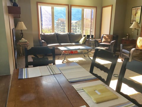 Spacious light living area