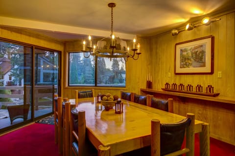 Large comfortable dining room seats 10-16