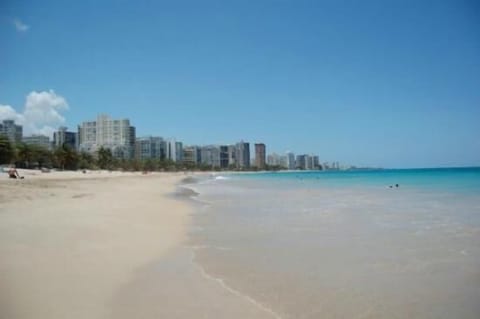 Beach nearby, sun loungers, beach towels