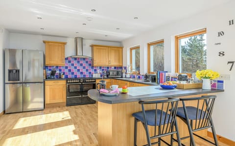 Kitchen / dining room