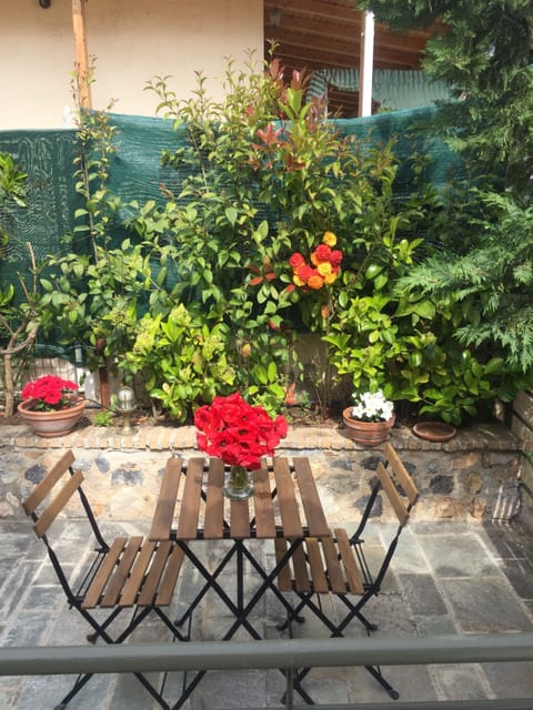 Upper veranda corner