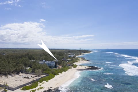 Beach nearby, beach towels