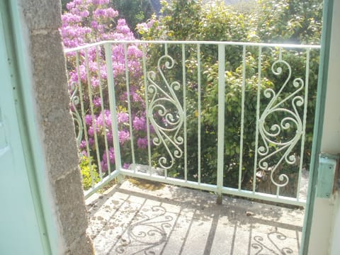 Balcony at top of stairs
