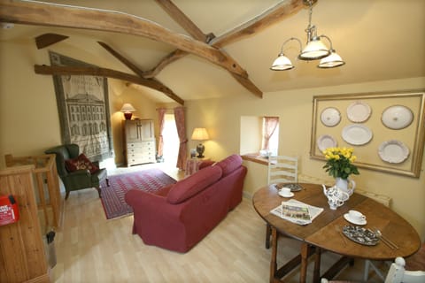 Dining and lounge areas