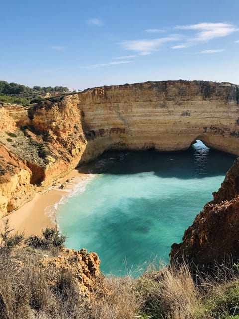 Beach nearby, sun loungers, beach towels