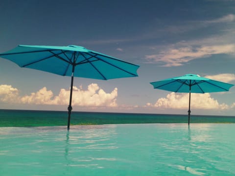 Outdoor pool, an infinity pool