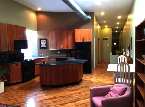 Spacious With High Ceilings