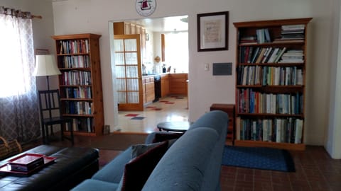 Living Room area has lots of interesting books for everyone's taste!