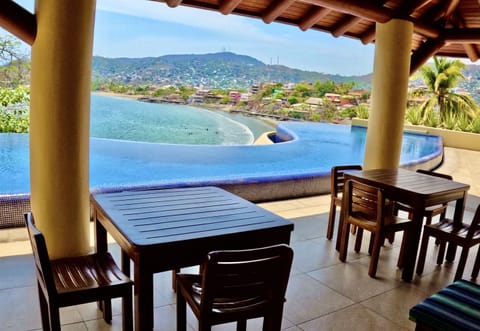 Indoor pool, an infinity pool