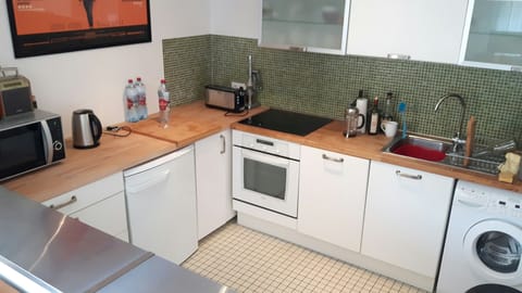 Well equipped kitchen.