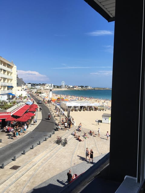 Beach/ocean view