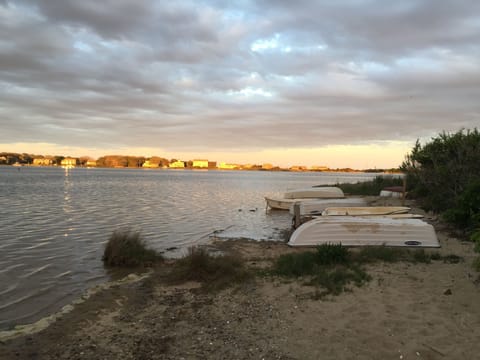 Beach nearby, sun loungers