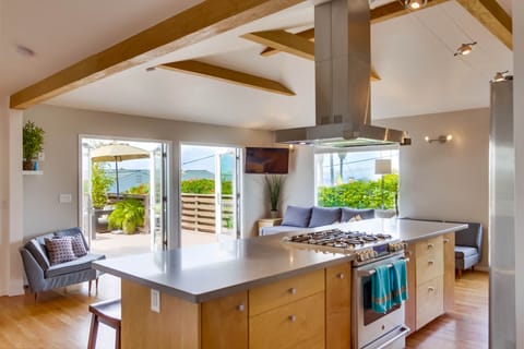 Enjoy the view of the ocean while making breakfast.