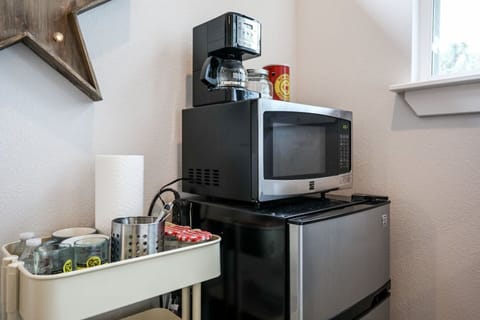 Fridge, microwave, coffee/tea maker, electric kettle