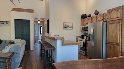 4 Counter-side bar stools for additional seating options.