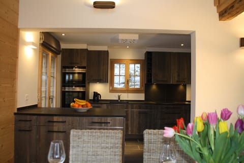 Spacious kitchen