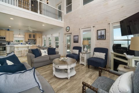 Living area has TV w/Roku, stereo, queen sleeper sofa.