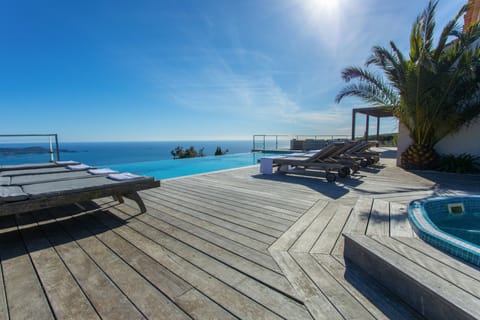 An infinity pool, a heated pool