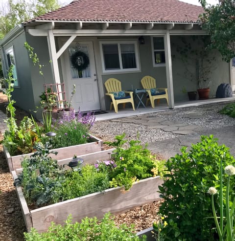 Your home away from with parking right in front