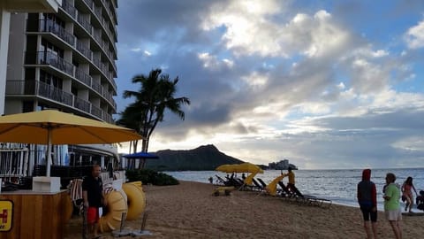 Waikiki and Diamond Head in the morning. 