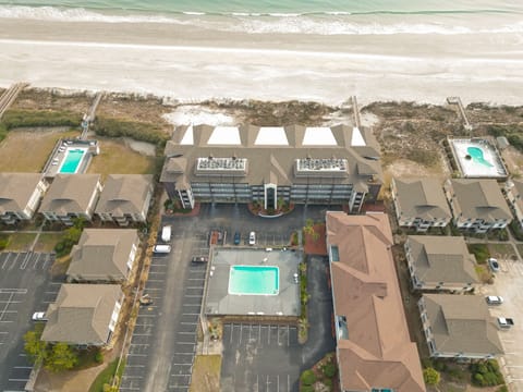 Aerial view of Windjammer condos- directly oceanfront