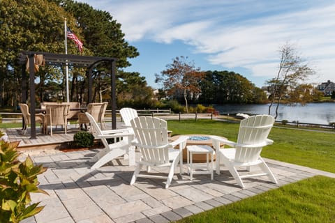 25 Menemsha Road
Patio with fire pit