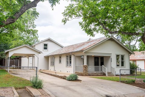 Welcome to The Farmhouse! 