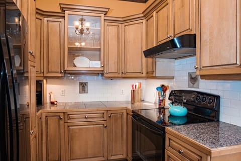 Well equipped kitchen