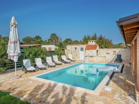Holiday Home Swimming Pool