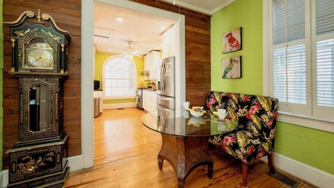 There's a breakfast dining nook off the kitchen...