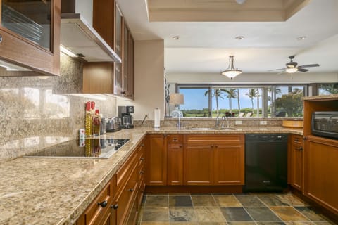 Kitchen looking towards Fairway 15