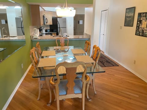Dining Room table with seating for 6 guests!