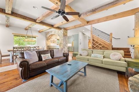 Living/kitchen/dining areas