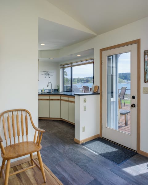 37 Mongose Ln - Lopez Island Washington - 19