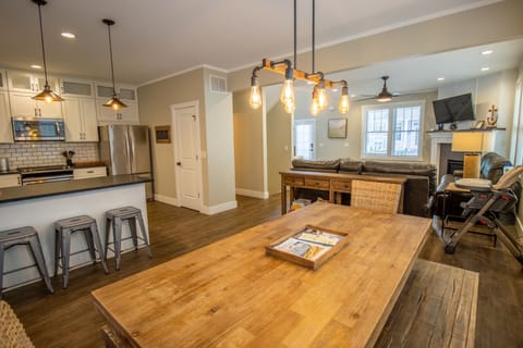 Main Level | Dining | Kitchen | Living Room