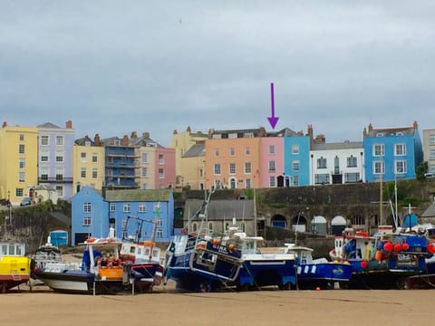 Located just above the harbour