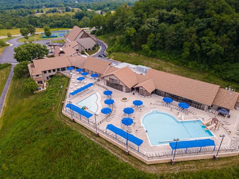 Indoor pool, outdoor pool