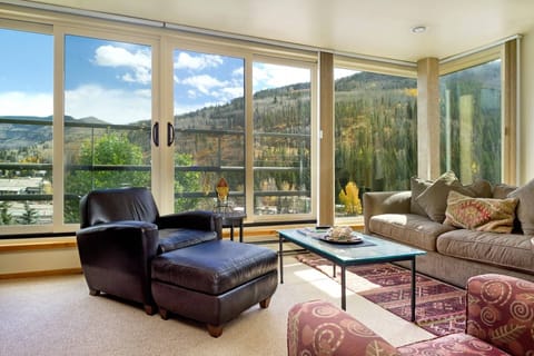 Inviting living space with mountain views.