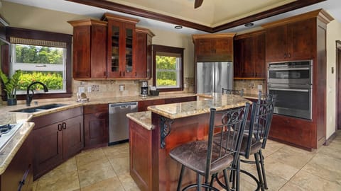 Kauai Dream at Poipu Beach Estates - Fully Equipped Kitchen & Breakfast Bar - Parrish Kauai