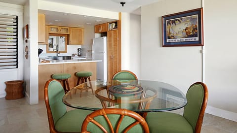 Hanalei Bay Resort #8102 - Mountain View Dining Room - Parrish Kauai