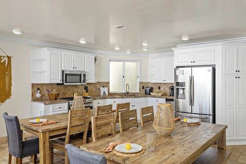 813P-1-SandKasl-Imaging-San-Diego-Residential-Hospitality-Photography-9