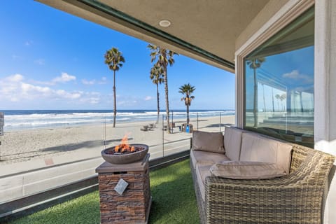 702-Strand-Unit2-Residential-Photography-SandKasl-Imaging-San-Diego-Residential-Hospitality-Photography-8