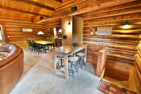 Dining Bar Seats 4 - Dining Bar Seats 4