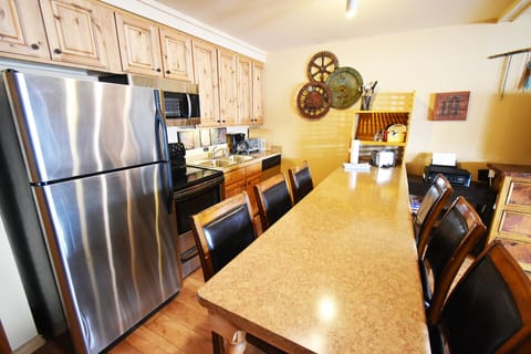 Kitchen with Stainless Appliances - Kitchen with Stainless Appliances