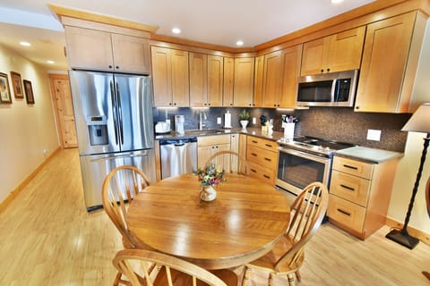 Fully Remodeled Kitchen - Fully Remodeled Kitchen